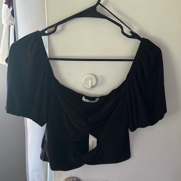 NWT twist knot top black - Picture 2 of 5